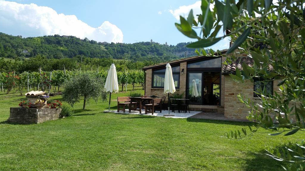 Penna San Giovanni Agriturismo Tre Querce מראה חיצוני תמונה