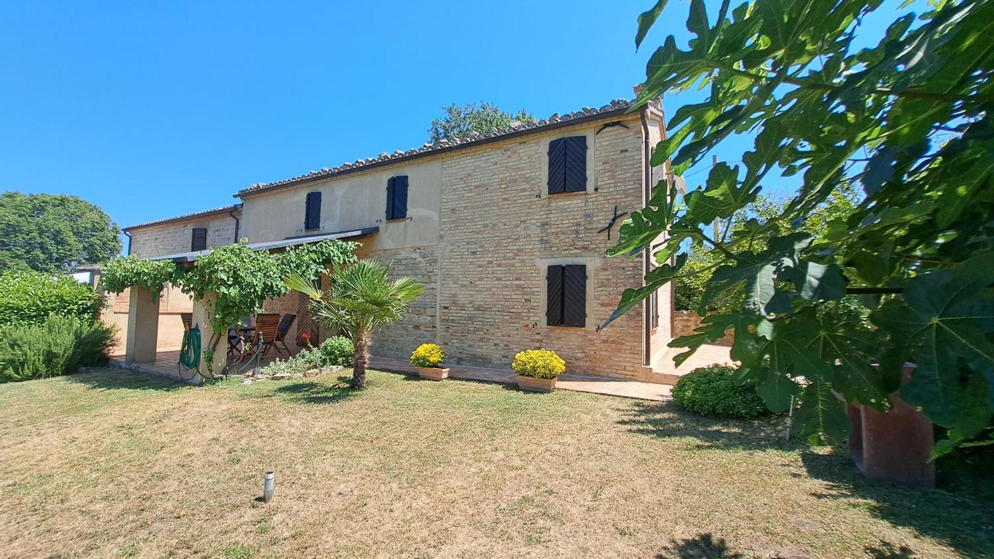 Penna San Giovanni Agriturismo Tre Querce מראה חיצוני תמונה