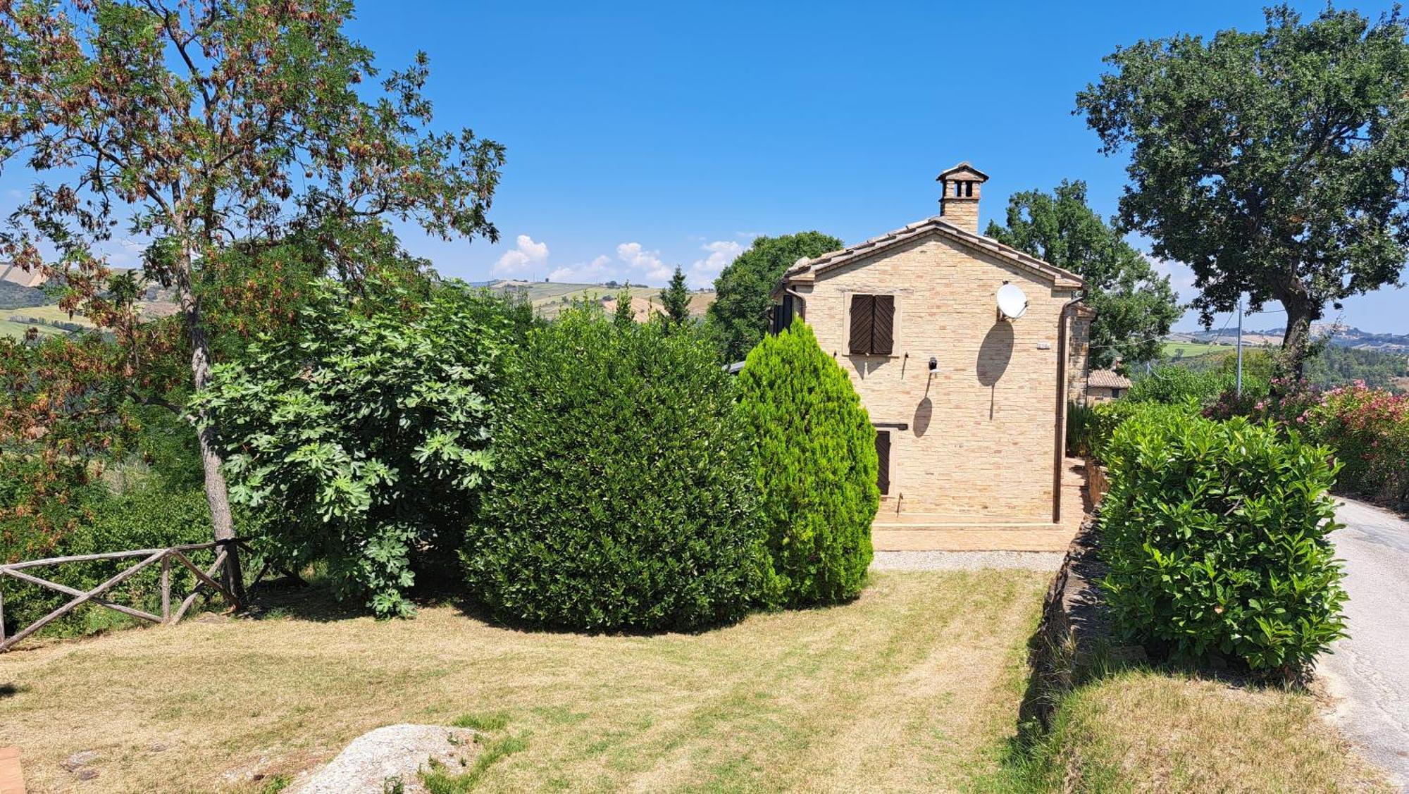 Penna San Giovanni Agriturismo Tre Querce מראה חיצוני תמונה