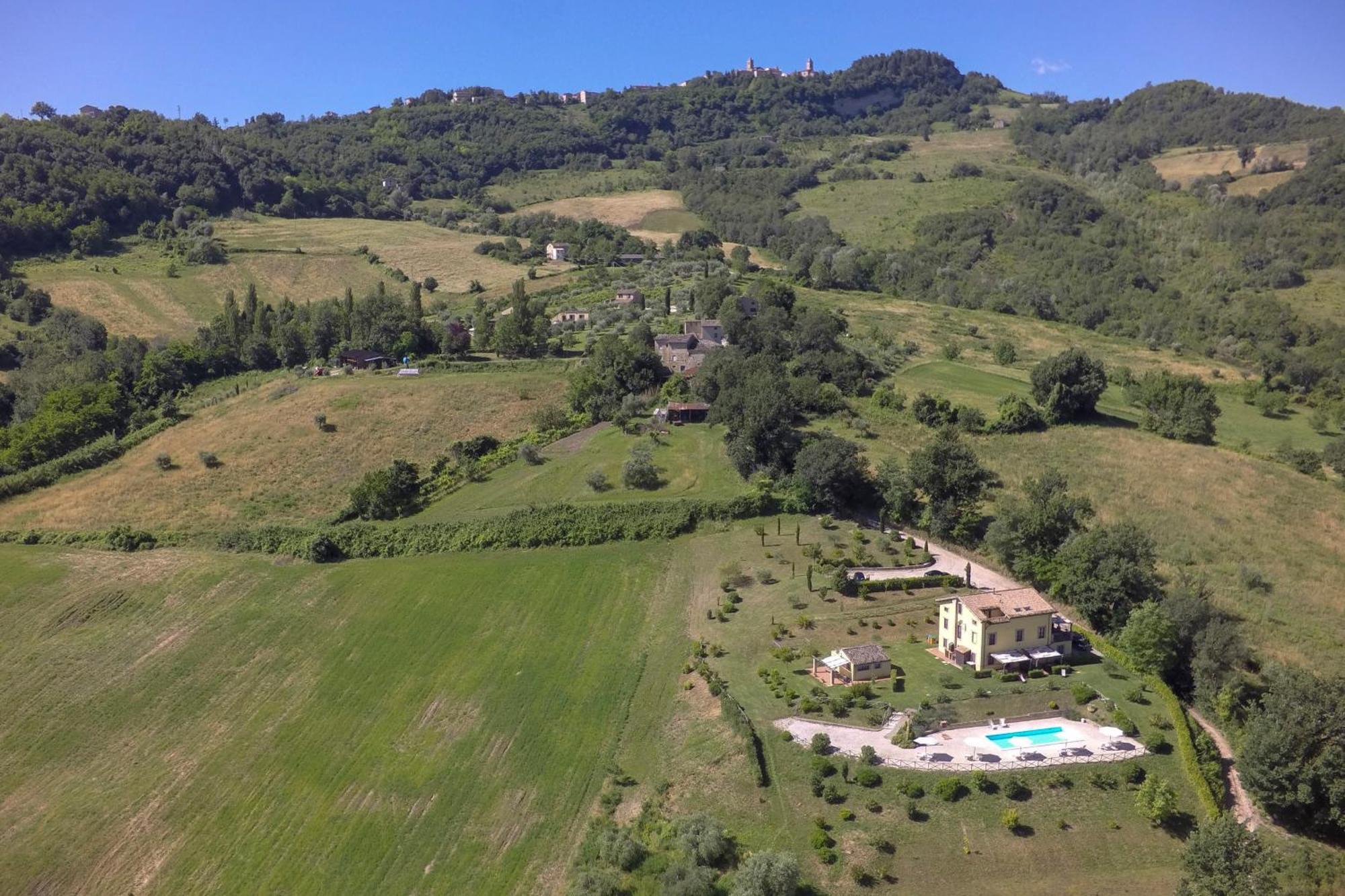 Penna San Giovanni Agriturismo Tre Querce מראה חיצוני תמונה