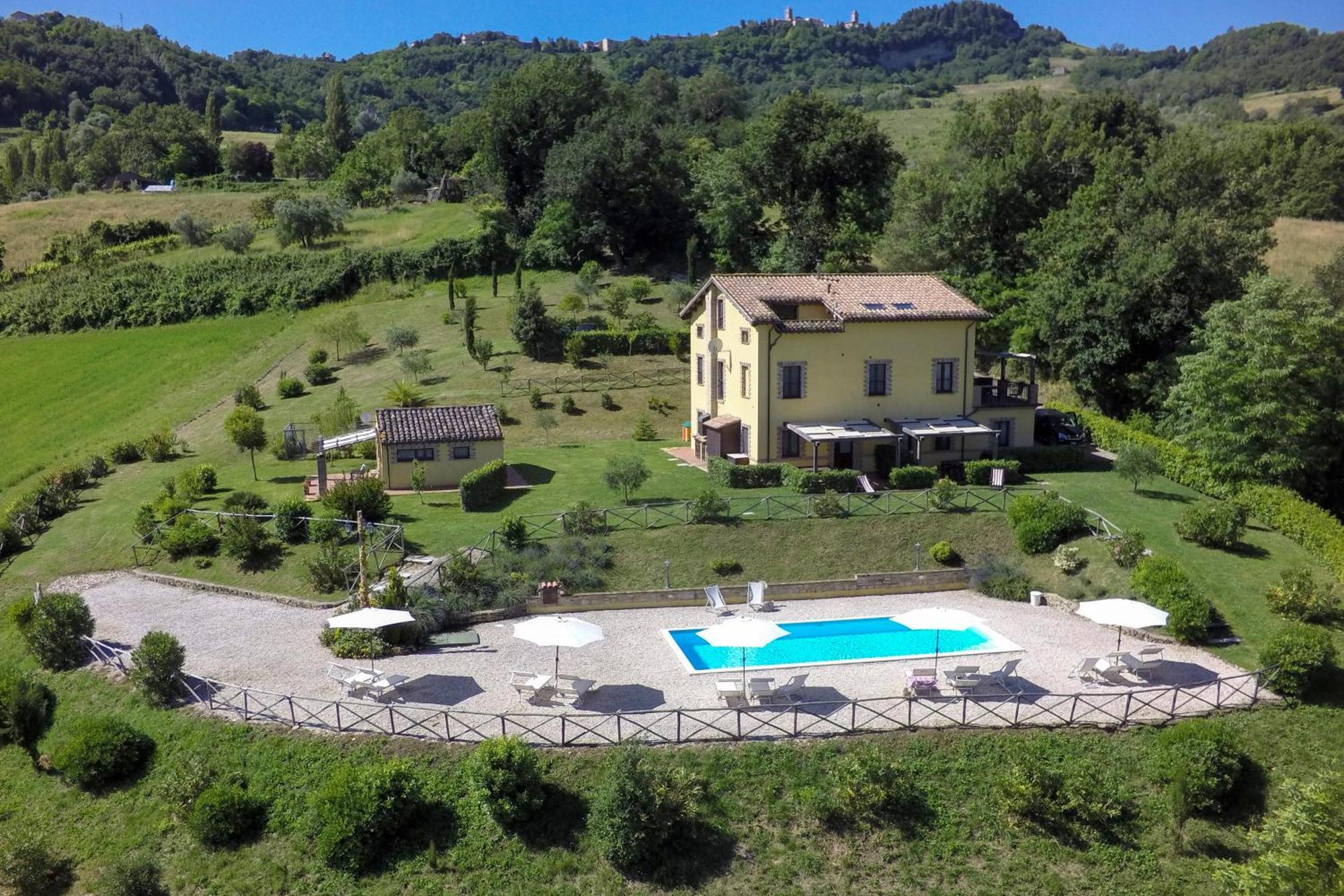 Penna San Giovanni Agriturismo Tre Querce מראה חיצוני תמונה